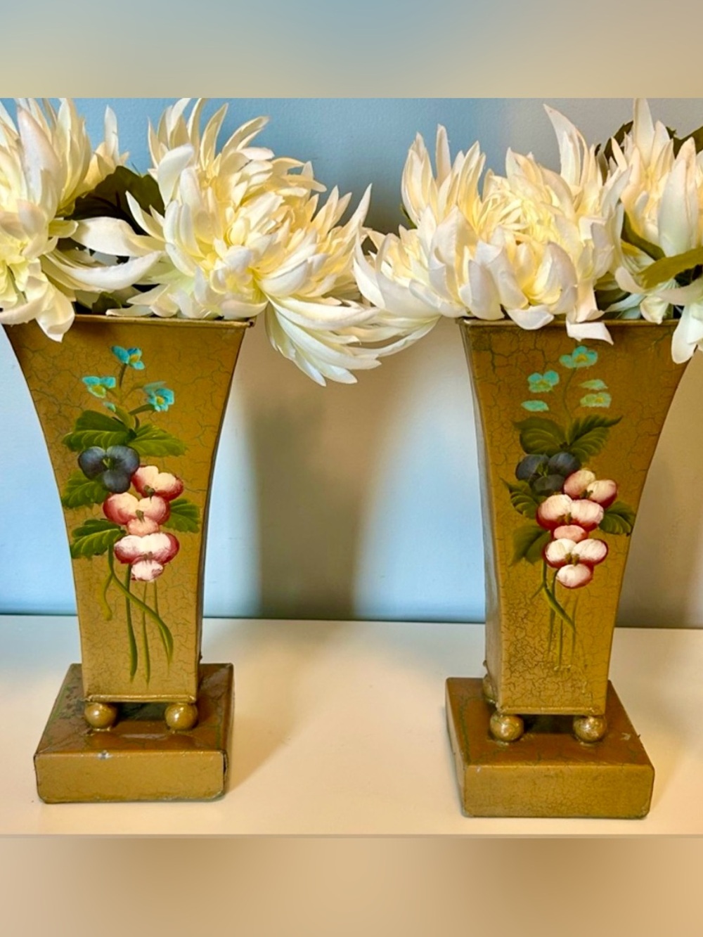 Vintage Toleware Metal Planters Pair
Cottage  Spring Decor